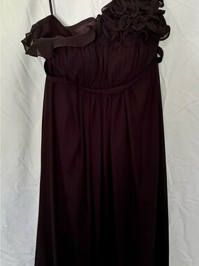 One-Shoulder Black Floral Appliqué Evening Dress
